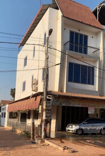 នៅសៀមរាបលក់រឺជួល