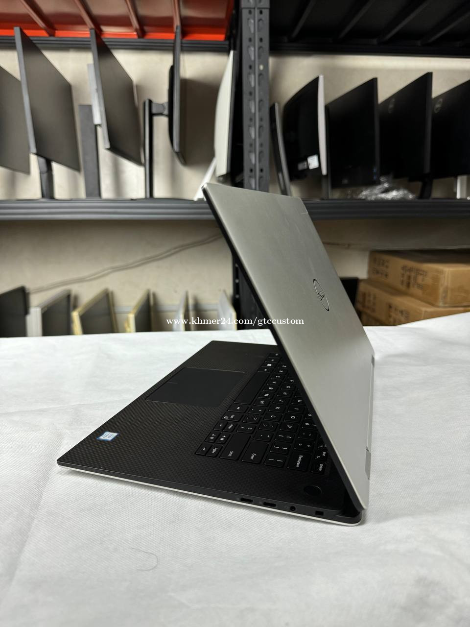 Dell XPS 15 9575 Price $670.00 in Veal Vong, Cambodia - GTC Customs ...