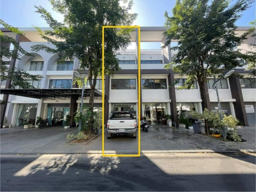 ផ្ទះអាជីវកម្មសំរាប់ជួល (ស្ថិតក្នុងបុរីភ្នំពេញផាក 6A), មានសំភារះមួយចំនួន