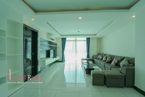 3 bedrooms penthouse apartment in BKK3 - Phnom Penh