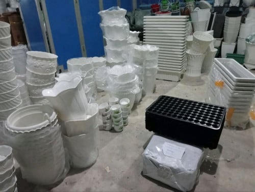 Yenjolie-យ៉េនជល្លីបោះដុំថូរផ្កាជ័រ