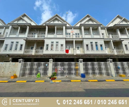 🏘 វីឡាកូនកាត់ (LA) ក្នុងបុរី មង្គលភ្នំពេញ ត្រូវការលក់បន្ទាន់ខ្លាំង