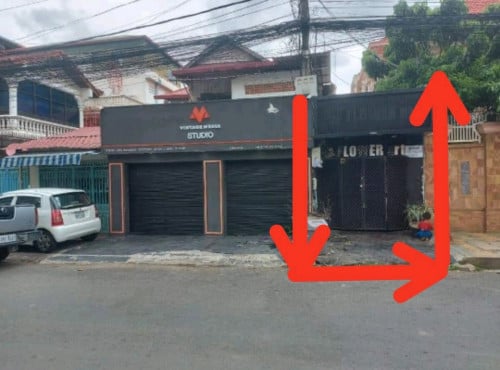 ផ្ទះលក់បន្ទាន់ តំលៃក្រោមទីផ្សារ ម្ចាស់ផ្ទាល់ មានប្លង់រឹងត្រឹមត្រូវ