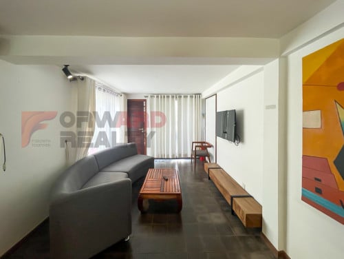 1 Bedroom renovated apartment available for rent in Russian Market Area (Toul Tompong).