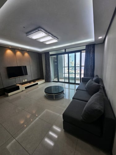 3BEDROOM DE CASTLE ROYAL