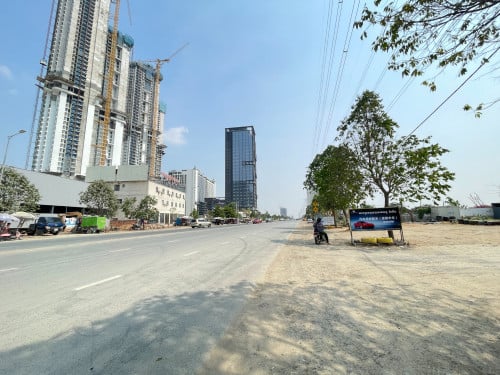 1,700sqm Land for Sale Along Hun Sen Boulevard
