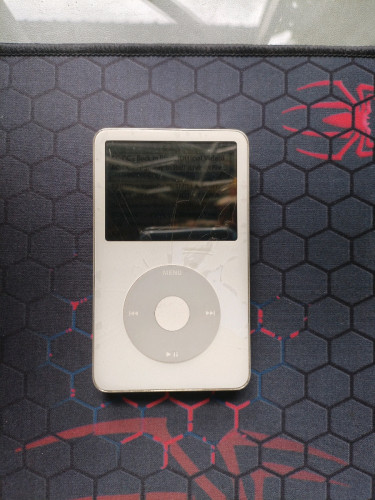 iPod classic 30gb លក់