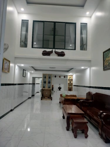 ផ្ទះ៣បន្ទប់គេងសម្រាប់ជួល