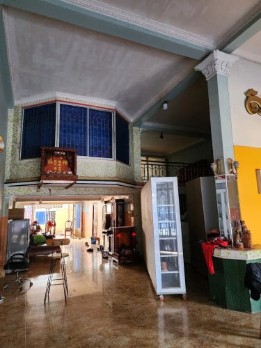 ផ្ទះសំរាប់លក់ រឺ ជួល មានជាន់ឡាវតឿ នឹង ជាន់ទី២