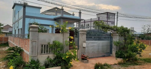 សៀមរាបផ្ទះលក់បន្ទាន់ (តម្លៃចរចារ)