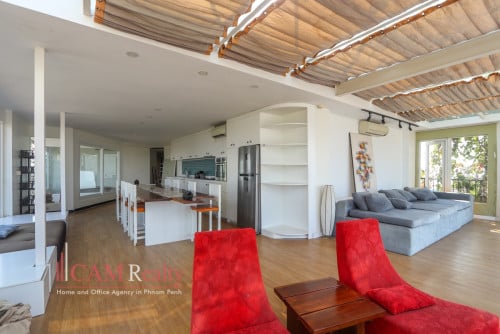 7 Bedroom Penthouse For Rent in Chroy Changvar