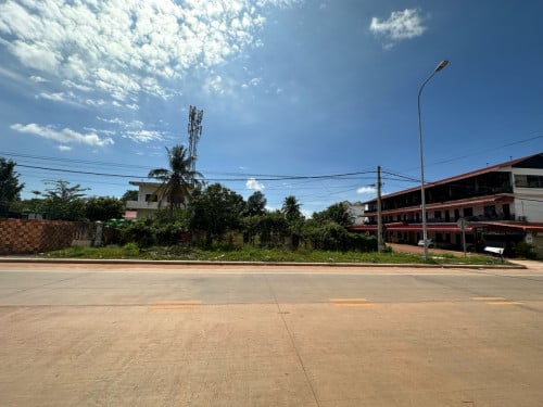 ដីសែនស្អាត