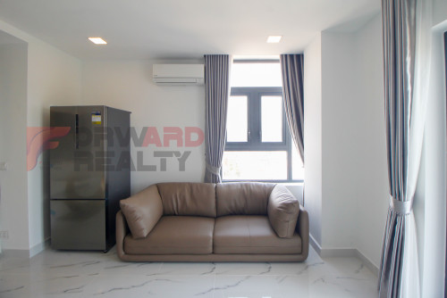 1 Bedroom apartment with swimming pool and gym available for rent in Boeng Trobek Area