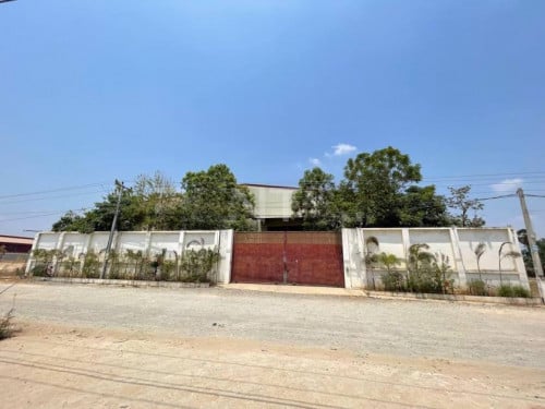 ឃ្លាំងសំរាប់ជួលនៅព្រៃសរ ដង្កោ