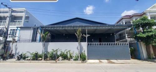 ឃ្លាំងសំរាប់ជួលនៅដង្កោ ព្រៃស