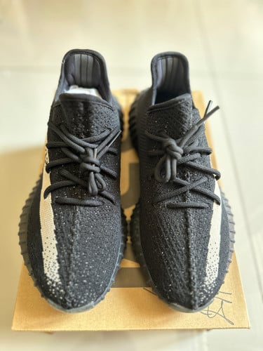 harga yeezy 350 original