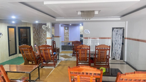 ហាងលក់ បុរីលឹមឈាងហាក់ហាងម៉ាស្សា ២ល្វែង