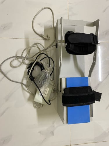 ម៉ាសុីនធ្វើចនលាដែការព្យាបាលបាក់ឆ្អឹងដៃ ( device for exercising after broken elbow)