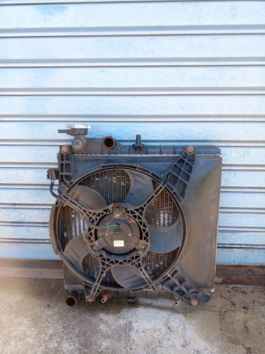 Selling an almost new radiator and cooling fan.  Hyundai Atos and Kia Visto quality 70%
