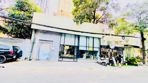 Shop-Showroom-Coffee For Rent Near Independent Monument,02 Floors,10x15m, 2,500$, Good All Business