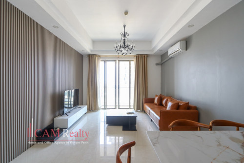 D.I. Riviera | 2 bedrooms condo on 18th floor for rent