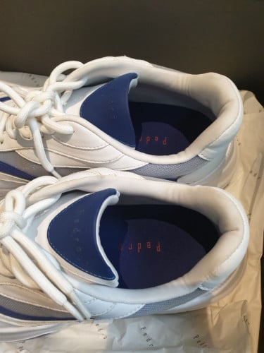 ស្បែកជើង ប៉ាតា Pedro size 41