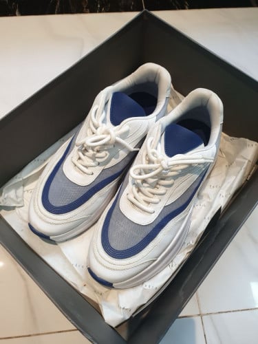 ស្បែកជើង ប៉ាតា Pedro size 41
