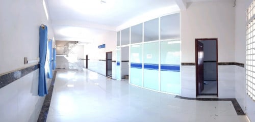 house in tje crowd areas. it can be a private school, bank, and also clinic