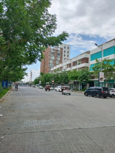 ផ្ទះលក់នៅមុខ ផ្សារ K MALL