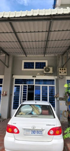 ខ្ញុំចង់លក់ផ្ទះមួយល្វែងនៅបុរីលឹមឈាងហាក់វាលស្បូវ