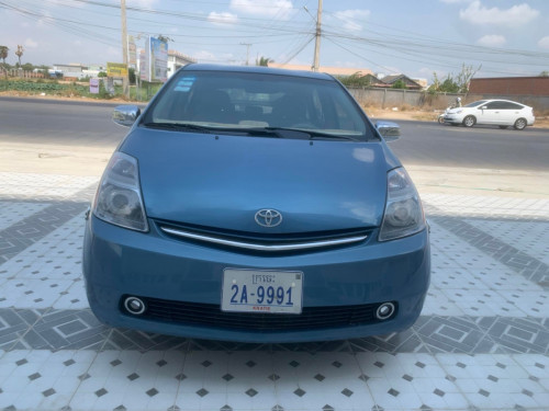 Toyota Prius 06 full