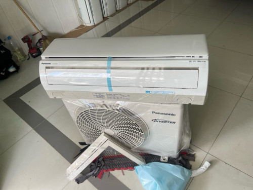 Air conditioner used from Japan