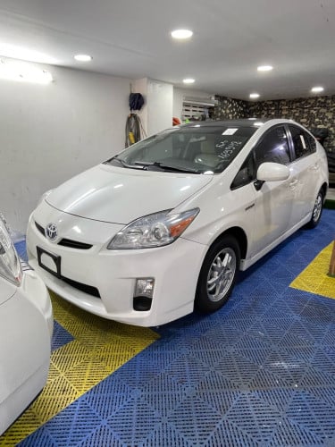 Toyota Prius 2010 option សឡា បើកដំបូល ធានាជូនថាឡានមូល100%