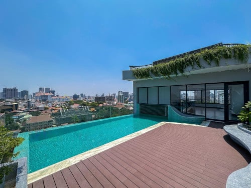 Service apartment studio with gym and pool for rent near Aeon mall1