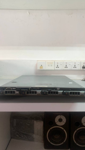 Dell PowerEdge R410 Server Rack Mountable 