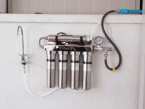 ឧបករណ៍ចម្រុះទឹកសម្រាប់ញាំលក្ខះគ្រួសារ