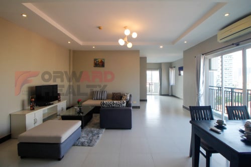 Spacious 2 Bedrooms apartment with gym available for rent in Phsar Doem Thkov Area