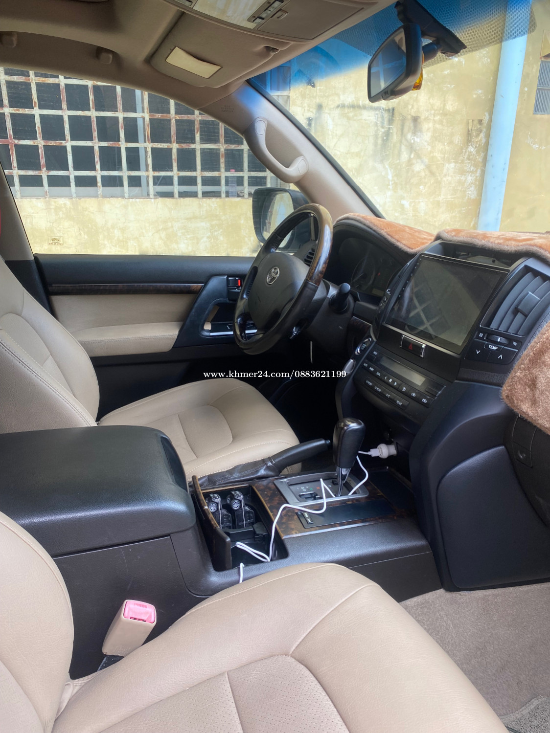 Toyota Land Cruiser for sell Price 42000.00 in Phnom Penh, Cambodia