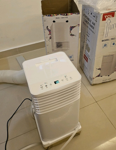 ម៉ាស៊ីនត្រជាក់ចល័ត1សេស Portable Air-conditioner 便携式空调