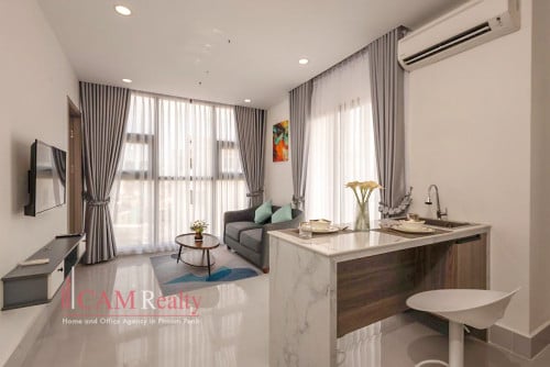 2 bedrooms serviced apartment for rent in Tuol Kork | Swimming pool & gym