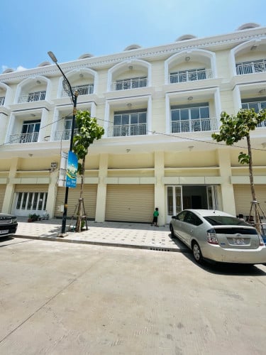 ផ្ទះលក់បន្ទាន់ ខាតដើម (139000$) បុរី blue dimond ជ្រោតចង្វារ ផ្លូវ 6A