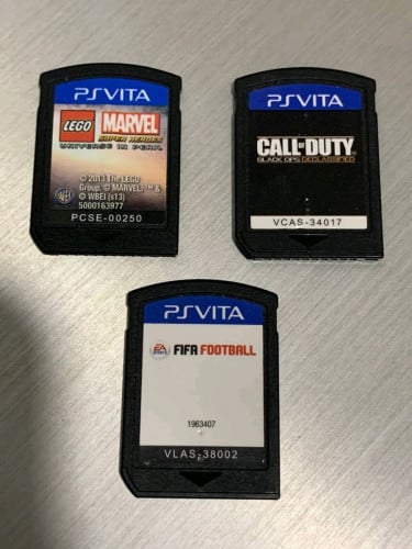 PSvita Card game have 3 card