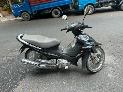 Suzuki smash V year 2021 មានពន្ធកាតគ្រី Price $880.00 in Boeng Prolit ...