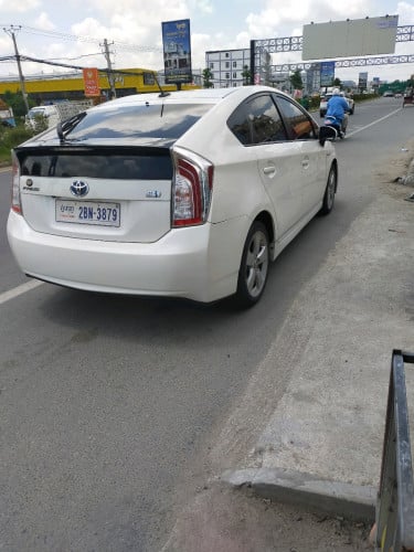 op 5 គុជ 3
