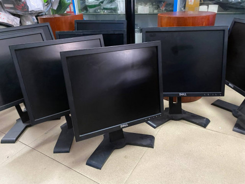 Monitor dell 17” Price $35.00 in Kouk Khleang, Cambodia - High Cloud ...