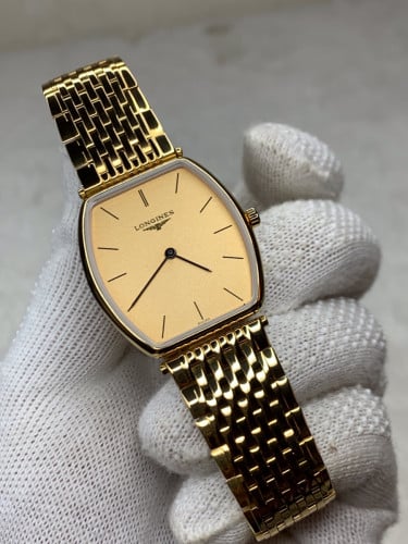 នាឡិកា Longines មួយទឹក