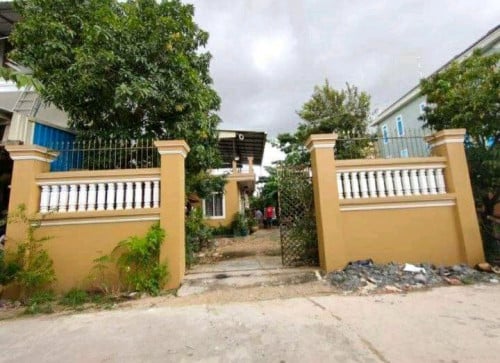 ផ្ទះលក់ផ្លូវទាល់ សង្កាត់គោកឃ្លាង ខ័ណ្ឌសែនសុខ (ចំងាយ100m ពីវត្តសំរោងអណ្ដែត)