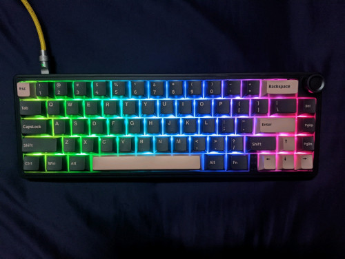 Royal Kludge RK65