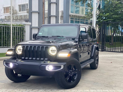 សំបក​ប៉ុង​មុខ​ jeep​ក្បាល​ឡាន​ មាន​គ្រប់​សារី​ គ្រប់​ឆ្នាំ​