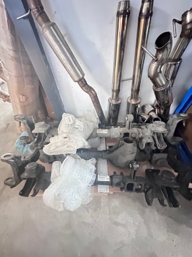 សំបក​ប៉ុង​មុខ​ jeep​ក្បាល​ឡាន​ មាន​គ្រប់​សារី​ គ្រប់​ឆ្នាំ​